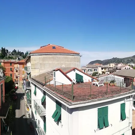 Appartamento Delizioso Attico Con Ampio Terrazzo E Garage A Due Passi Dal Mare E Dalle Cinqueterre Lt-0485 Levanto