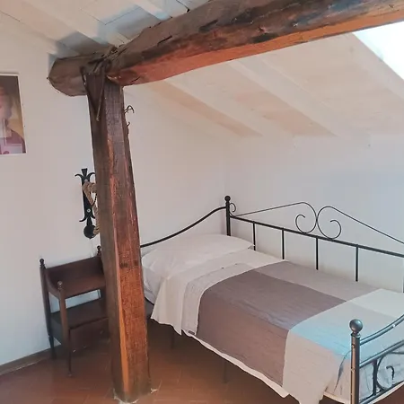 Delizioso Attico Con Ampio Terrazzo E Garage A Due Passi Dal Mare E Dalle Cinqueterre Lt-0485