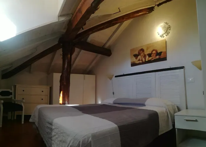 Delizioso Attico Con Ampio Terrazzo E Garage A Due Passi Dal Mare E Dalle Cinqueterre Lt-0485 *