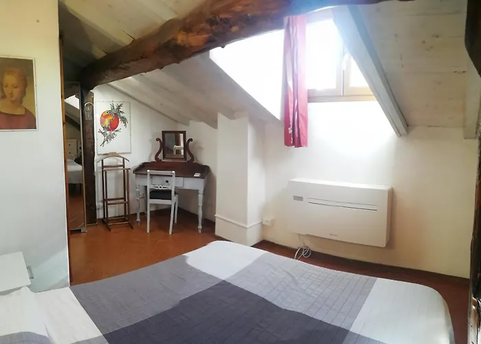 Delizioso Attico Con Ampio Terrazzo E Garage A Due Passi Dal Mare E Dalle Cinqueterre Lt-0485 Appartement *