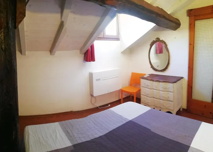 Delizioso Attico Con Ampio Terrazzo E Garage A Due Passi Dal Mare E Dalle Cinqueterre Lt-0485