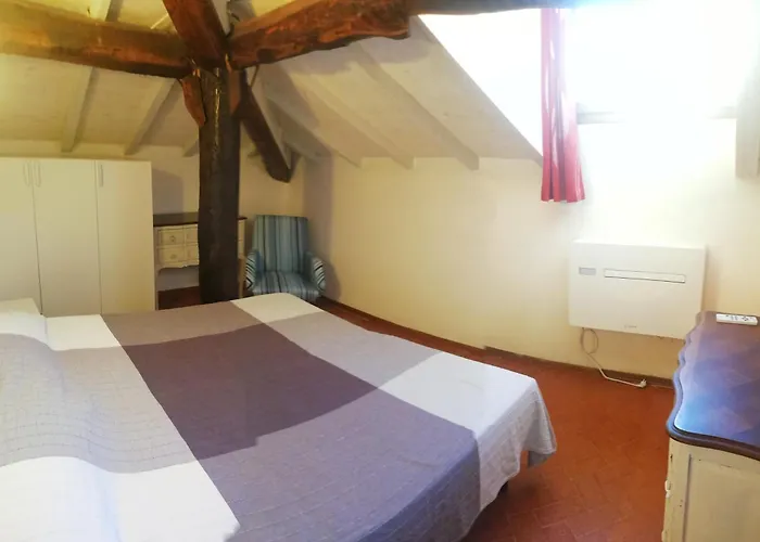 Delizioso Attico Con Ampio Terrazzo E Garage A Due Passi Dal Mare E Dalle Cinqueterre Lt-0485 Appartement