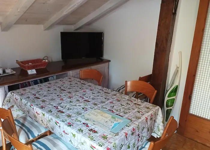 Delizioso Attico Con Ampio Terrazzo E Garage A Due Passi Dal Mare E Dalle Cinqueterre Lt-0485 Appartement Levanto