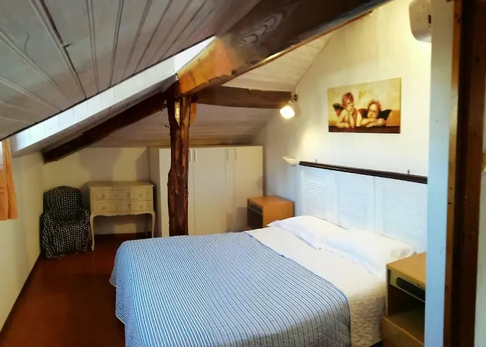 Delizioso Attico Con Ampio Terrazzo E Garage A Due Passi Dal Mare E Dalle Cinqueterre Lt-0485 Appartement *