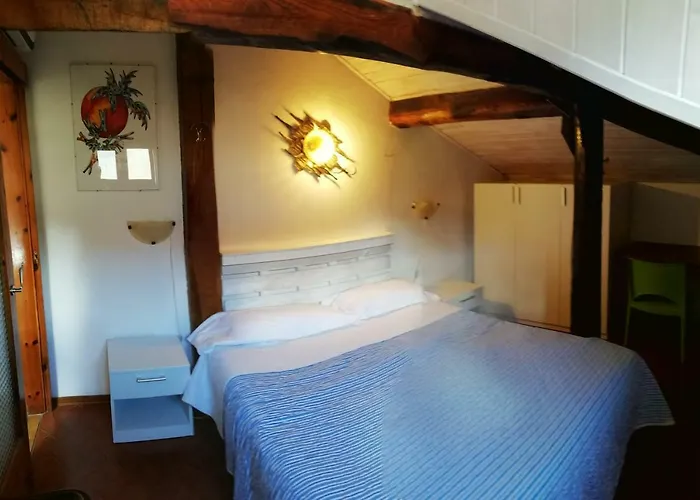 Delizioso Attico Con Ampio Terrazzo E Garage A Due Passi Dal Mare E Dalle Cinqueterre Lt-0485 Appartement Levanto