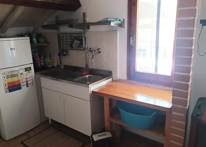 Delizioso Attico Con Ampio Terrazzo E Garage A Due Passi Dal Mare E Dalle Cinqueterre Lt-0485 *